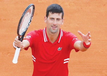 Novak Djokovic gana con facilidad a Sinner en Montecarlo 