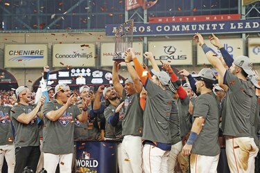 Altuve, Valdez y Peña, héroes de los Astros