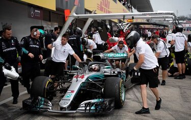 Lewis Hamilton tiene una jornada genial
