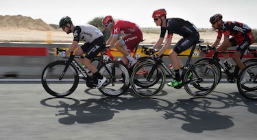 Cavendish se impone en la primera etapa del Tour de Catar