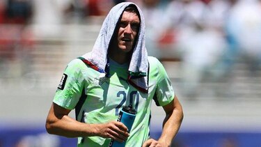 ¿Quiénes ganan y quiénes pierden con las polémicas pausas de hidratación de los partidos del Mundial?