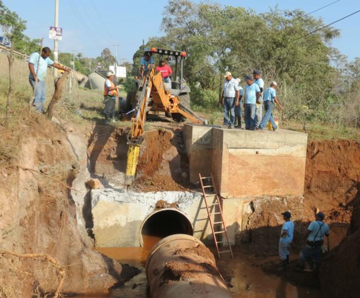 Persisten problemas por falta de agua potable en La Chorrera | La ...