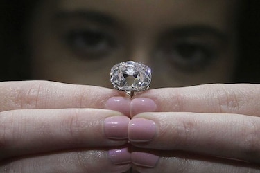 Christie's subastará diamante que perteneció a Napoleón