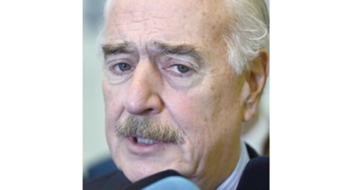 Pastrana se reunirá con candidatos presidenciales