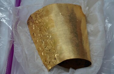 Nuevas imágenes de las piezas de oro y cerámica encontradas en Coclé