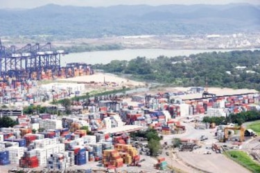 Autoridad del Canal de Panamá aprueba puerto en Corozal