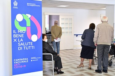 Italia impondrá cuarentena de cinco días a viajeros de la Unión Europea