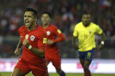 Chile gana 2-1 a Ecuador y se mete en la pelea directa por ir al Mundial de Rusia