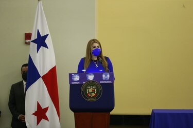 Antai realiza diligencias sobre el viaje de cinco funcionarios a una planta de producción de cannabis