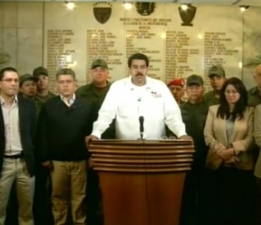 Maduro dice que 'la derecha salvadoreña' pagó a mercenarios para matarlo