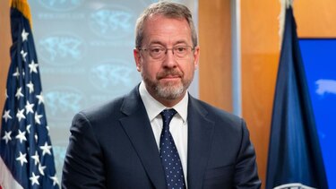 ‘La fuerza en el Caribe no es sólo contra el narcotráfico’, advierte exembajador de Estados Unidos