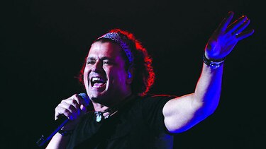 Disco en vivo de Carlos Vives domina ventas