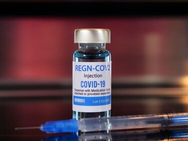OMS recomienda un tercer tratamiento anticovid, el nuevo medicamento Regeneron