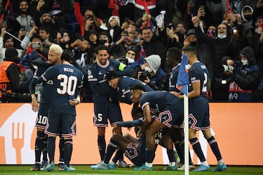 El PSG gana en el descuento 1-0 al Real Madrid en la ida de octavos de la 'Champions'