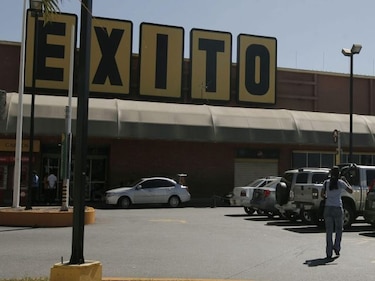 Ofensiva venezolana contra comerciantes usureros deja un saldo de 53 presos