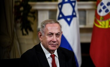 Allegados de Netanyahu serán inculpados en caso de submarinos comprados a Alemania