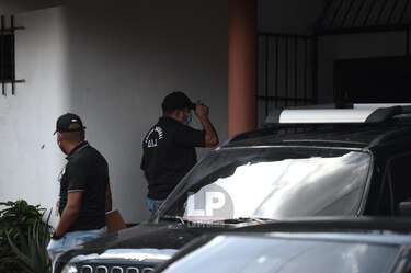 Ministerio Público allana residencia en caso de intromisión en los servidores de la Policía Nacional