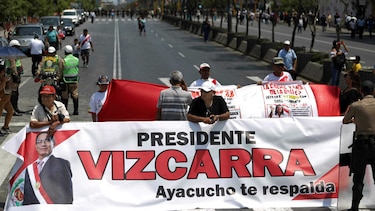 Nuevos rostros, mismas políticas: lo que se espera del nuevo presidente de Perú