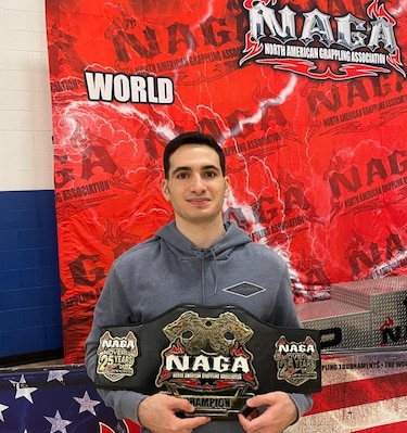 El panameño Jorge Calviño Mudarra es campeón de la categoría Expertos del NAGA en Estados Unidos