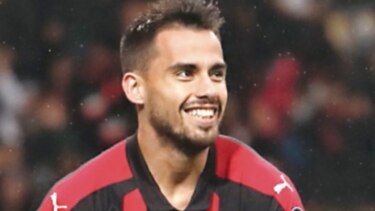 Milan vence de manera agónica al Genoa y ahora es cuarto