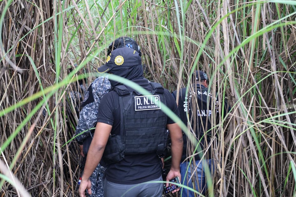 Cinco sospechosos identificados por el asesinato del capitán José Isaza; continúan operativos en Caimitillo