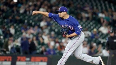 El panameño Ariel Jurado domina a los Marineros en triunfo de los Rangers
