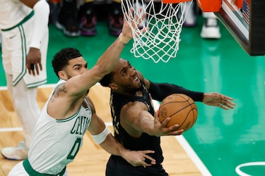 Mitchell lidera el triunfo de los Cavs en Boston