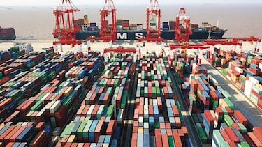 Caen exportaciones chinas a Estados Unidos por aranceles