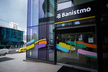Grupo Financiero BSC cierra compra de Banistmo y mantendrá la marca en Panamá