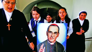 Los salvadoreños recuerdan a Romero