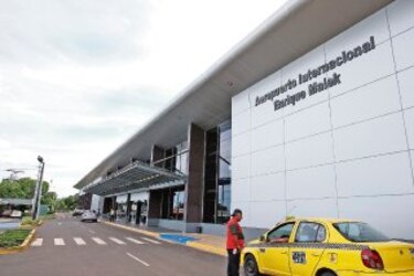Tocumen planeó adendas millonarias