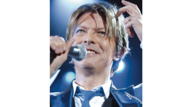 Venden a $52 mil la primera grabación de Bowie