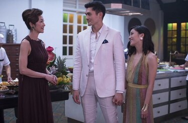'Crazy Rich Asians' suma tres semanas en la cima de taquilla norteamericana