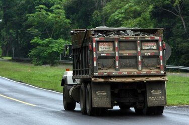 Prohíben camiones en autopista Arraiján-La Chorrera y vía Centenario durante cinco horas diarias