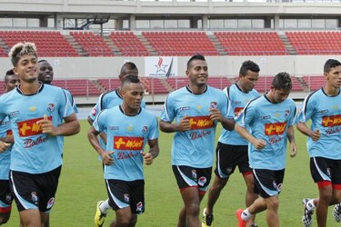 Fútbol: Legionarios sobresalen en lista provisional para Copa Centroamericana