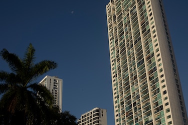 Panamá supera los $54 mil millones en deuda; en dos meses pagó $922 millones en intereses y capital 