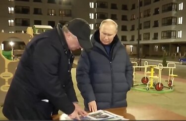Putin hace una ‘visita de trabajo’ sorpresa a la ciudad ucraniana de Mariúpol