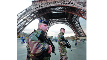Frustran un ataque terrorista en París