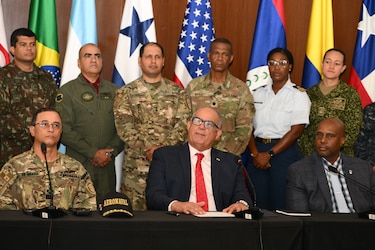 Fuerzas de 19 países participarán en ejercicios de seguridad del Canal de Panamá