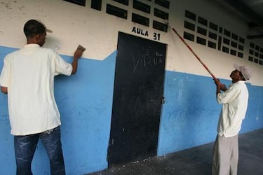 Reparaciones escolares a contrarreloj: Meduca enfrenta una ‘década de retrasos’
