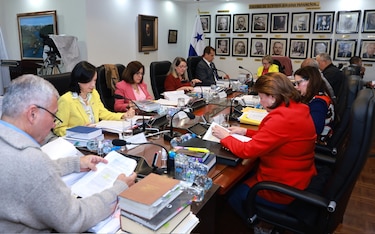 Corte mantiene jubilación especial para 142 jueces y magistrados titulares; exigen eliminación completa