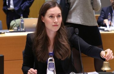 Finlandia elige a la primera ministra más joven de su historia