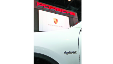 Porsche gana pleito a fondos de cobertura