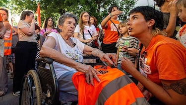 Muere Maricarmen Abascal, la anciana de 87 años cuyo desahucio provocó una ola de protestas en España por la crisis de la vivienda