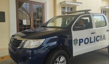 Formulan cargos a un hombre y una mujer por secuestro a estadounidense y su cuñado