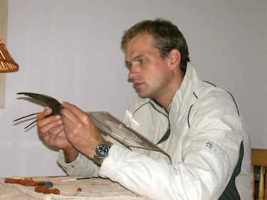 Bruce Clements inmortaliza en bronce la fauna y flora de Sudáfrica