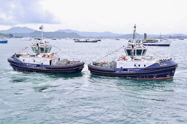 Canal de Panamá incorpora dos nuevos remolcadores a su flota