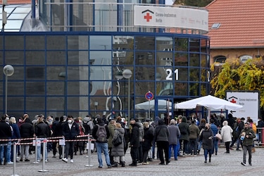 Alemania supera los 100,000 muertos por la Covid-19