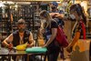Israel vuelve casi a la normalidad con la reapertura de restaurantes