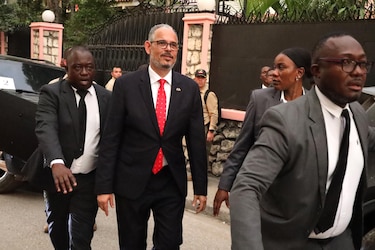 Haití se mantiene en vilo ante la posible destitución del primer ministro